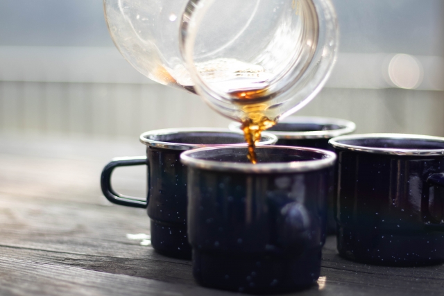 コーヒーを飲むと 胸やけ するのはなぜ 治し方も やつログ