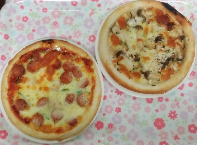 業務スーパーの ナポリ風ピザクラスト やつログ