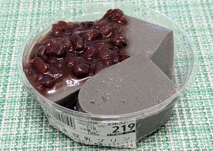 ヤオコーの黒ごま豆乳プリン