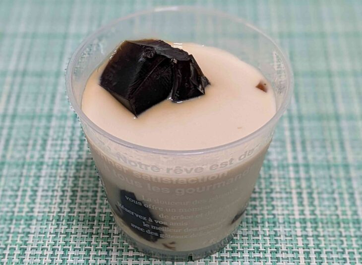 成城石井のコーヒーゼリー（開封後）