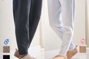 冬の室内で履く暖かいルームシューズ